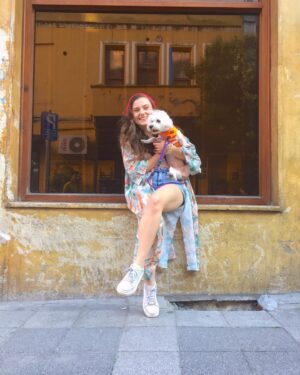 Ece Baliç Instagram - Tüm sokaklar bizimken , canım kızım ..♥️