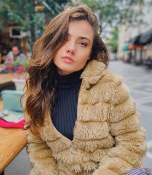 Ece Baliç Instagram - ☘️