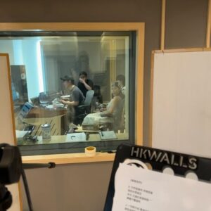 Edan Lui Instagram - 突然發現大家嚟緊幾日可能會太大信息量。。。所以我決定。。。。劇透。。。。少少先！！
請大家期待一下我同 @jacechw 的合唱歌 《漸漸我們》☺️💖

#漸漸我們
#22號首唱😚
#出街就
#未知幾時出☺️☺️
#想知首歌點唱❓
#就要緊貼我哋ig了😘