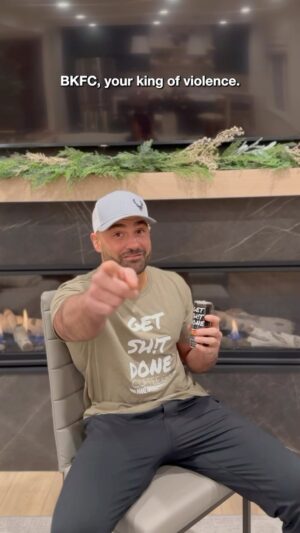 Eddie Alvarez Instagram - GET SHIT DONE COFFEE x THE UNDERGROUND KING

Tune in tonight to watch the true King of Violence get shit done and bring it home! @realhomeofthehustle