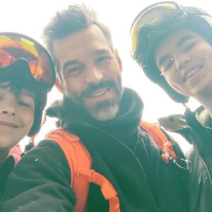 Eddie Cibrian Instagram - Today was a good day... ❄️❄️❄️ #icecubed 🥶