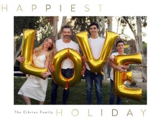 Eddie Cibrian Instagram - All you need is...🎶 Wishing you a holiday filled with LovE and laughter, my friends! 🎄❤️💜💙💛 🎄#thecibrianfamily