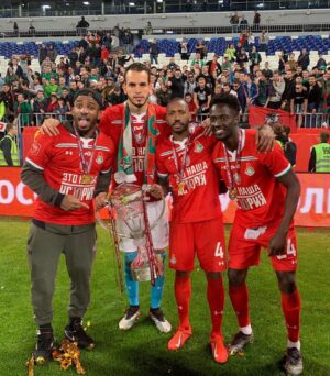 Éder Instagram - Russian Cup champions! 🏆🚂 #lokomotiv #moscow #fclokomotiv