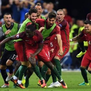 Éder Instagram - 10 Julho 2016. Será sempre um dia memorável na minha vida e na história do futebol português. Muito orgulhoso do que juntos conquistámos! 🇵🇹