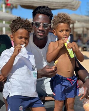Éder Instagram - Feliz dia do Pai ❤️