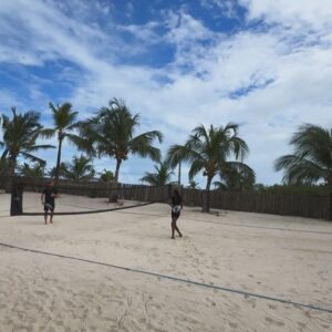 Edgar Ulrich Instagram - Tatajuba dump! 
On a passé une si belle semaine à @laventana.tatajuba, ils nous ont sincèrement traité comme des princes et princesses! 
On est si reconnaissants.
Not much wind but lots of laugh and love ! 🇧🇷🤍