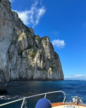 Edgar Ulrich Instagram - Beautiful day in Capri ❤️
.
Never thought I would enjoy this much a trip without my kites 😅
