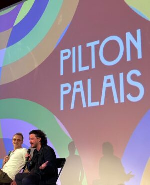 Edgar Wright Instagram - What a blast at @glastofest this year, doing Q&As for ‘Baby Driver’ and ‘Shaun Of The Dead’ with one @simonpegg. Such a hoot to celebrate 20 years of ‘Shaun’ with an amazing crowd at the fantastic @piltonpalais. Had an incredible time at the festival, as ever. Thanks to all who came and to @heleno84 for moderating.

📷 by @andyforduk and @laura__precious.
