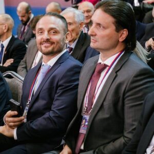 Edgard Zapashnyy Instagram - Вот чего он улыбается ?🤔
#люблю
#братьязапашные
#доверенныелица