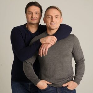 Edgard Zapashnyy Instagram - Красавец, с днём рождения тебя 🤜🤛
@askoldzap 
#любимыйбрат#запашные#деньрождения #аскольдзапашный #братбратубрат #happybirthday #zapashnybrotherscircus
