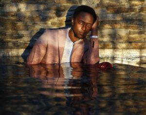 Edi Gathegi Instagram - Flames in the H20 pt 2 — photo by: @edward_aninaru styled by: @adriana_ptk
