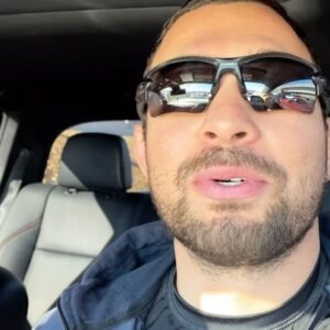 Eduard Vartanyan Instagram - Пока есть свободное время немного рассказал о своем быте) 
Если интересен такой формат vloga, то ставьте «👍», постараюсь снять еще что-нибудь😎