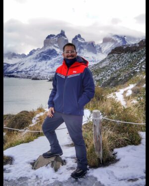 Eduardo Fuentes Instagram - Un viaje de ensueño. Ojo, Puerto Natales tiene opciones para todo tipo de bolsillo, opciones hay muchas. Ahora con vuelos en invierno es aún más fácil llegar. Goza de una ruta de maravillas naturales y gastronómicas sorprendentes!