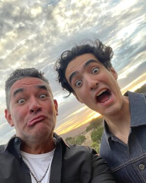 Eduardo Santamarina Instagram - Nos hizo reacción la cómida 🥴🤪😂😍🕺🏻🤣 @sebastianpoza