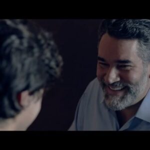 Eduardo Santamarina Instagram - No pueden dejar de verla❤️💯 #CuandoSeaJoven Próximamente en cines