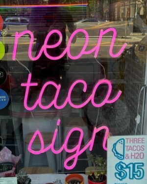 Eduardo Videgaray Instagram - WTF NY? #nyc