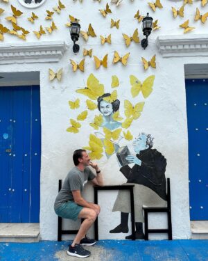 Eduardo Videgaray Instagram - Sueño cumplido: sentarme a la mesa con Gabriel García Márquez! #colombia #Gabo #cartagena
📸: @sofiariveratorres