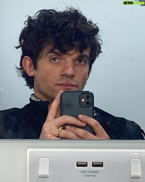 Edward Bluemel Instagram - ALL EIGHT EPISODES OF MY LADY JANE OUT NOW ON @primevideo - got naked for this one so please actually watch it