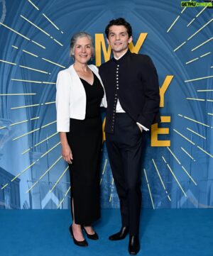 Edward Bluemel Instagram - my mum Jane at the my lady Jane premiere 

Clothes: @felicitykay 
Hair and face: @charley.mcewen
Coquettish crossed legs: @edwardbluemel