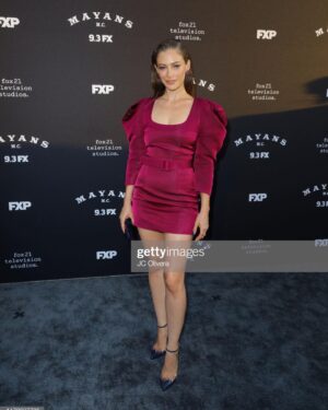 Efrat Dor Instagram - @mayansfx @fxnetworks season 2 premiere last night!  Airing 9/3! 
So happy to join this incredible story by  @sutterink & @elginnjames. Thanks for bringing me along for the ride! 
Styling @karenraphael  Glam @amystrozzi @sienree 
Dress: @vitorzerbinato
Earrings: @adrianascarpelli 
Rings: @sophieratner_jewelry @apmmonaco
Bag: @tylerellisofficial
Shoes: @loribluofficial