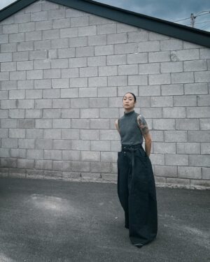 Egghead Chao Instagram - 意外讓人舒服的灰。

褲子即將問世， @see_monfit 。
#eggheadchao #toronto