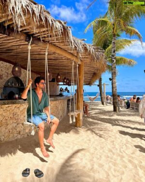 Ehan Bhat Instagram - Chillin out in Bali 🌴 

#balidaily #baligram #balilivin