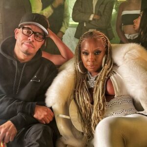 Eif Rivera Instagram - Happy Birthday Sis @therealmaryjblige #GoneForever @remyma @djkhaled 

Dir Eif Rivera
Dp @joelabisi_asc 
Production  ERG / Fatking 
Producer @seemeonset 
Color @colorbygloss 
AD Ham
 @steverifkind