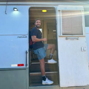 Eike Duarte Instagram - Tô feliz e não nego
• Backstage 🎬