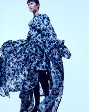 Eili Harboe Instagram - Thank you @d2magasin and @lemanagement !! Wearing incredible creations by Norwegian fashion designer @othilieromberg 

Photo: @hisdal 
Styling and make-up by: @paulineoslo 
Hair: @skauglene