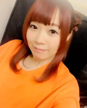 Eimi Naruse Instagram - ああああ(*´∀`*)ｗｗｗ #スタジオにあったマッサージチェアで振動たそシリーズ！☆ #てか静止画だと思ったら動画だったから若干あれってなってる件だよ！！！ｗ