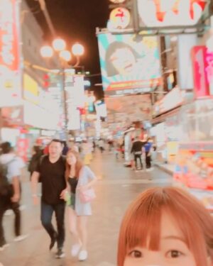 Eimi Naruse Instagram - 大阪☆道頓堀WALKING🚶‍♀️👟✨ #えいそと大阪シリーズ☆