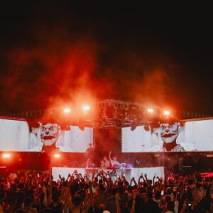 Eka Gustiwana Instagram - wg @ atlas’ new year’s eve 🎇🎆❤️🔥 how’s your “mau mulai ngegym” resolution last year?
.
🏠 @atlasbeachclub
📷 @tabirakbart