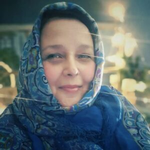 Ekaterina Borisova Instagram - Моя родная, любимая, маленькая сестрёнка. Моя Аришка. Когда ты родилась, мир для меня стал ярче, светлее. С твоего рождения мы всегда вместе, твоя ручка всегда в моей. Ты удивительная, талантливая, мудрая, светлая. Ты часть меня. Моя гордость, моя радость, моя сила. Поздравляю тебя с Днём рождения. Пусть мир дарит тебе то, что ты пожелаешь. Люблю тебя. Вместе мы сила❤@arina_borisovaa