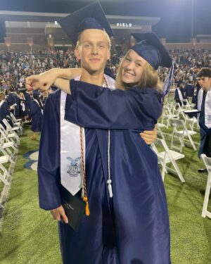 Ekaterina Samsonov Instagram - Just graduated with my best friend