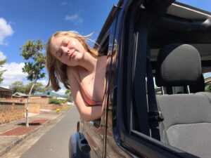 Ekaterina Samsonov Instagram - sunshine for the soul🔅
.
.
.
.
.
.
.
#hawaii #hawaiilife #hawaiitrip2019 #vacationmode #vacation🌴 #sun #jeep #young #youngactress #youngactresslife #love #joy #fun #beauty #ekaterinasamsonov #ekaterinasamsonova #ekat #jeep