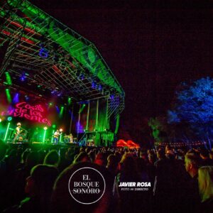 El Kanka Instagram - Inauguramos temporada de festivales por todo lo alto en un Bosque Sonoro con ambiente intenso, pero íntimo, con un cartel súper bonito y en un paisaje que invita al gozo templado.

Casi nos fastidia la lluvia, pero pudimos salir y conectarnos. 

Atençao que empezamos gira con toda la banda hasta acabar el año y después nos ponemos a grabar!

📸 2 y 9: @javierrosalivephoto