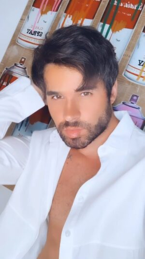 Eleazar Gómez Instagram - 