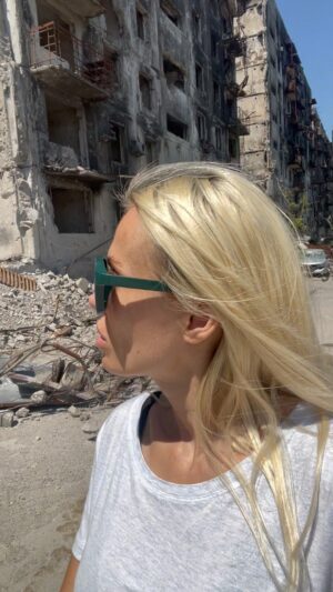 Elena Bartkova Instagram - Как же я устала… от всего и всех…