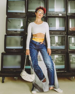 Elena Gushchina Instagram - Мощное начало весны.. 
Style by @sie_byselena 
Foto by @irina_zargano @veronikastarova_foto
