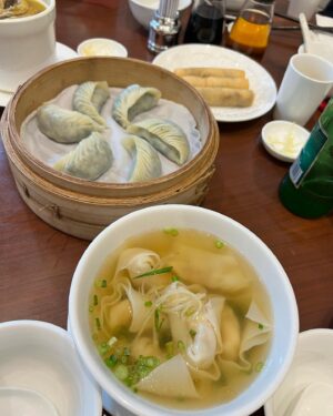 Elena Gushchina Instagram - ГОНКОНГ И МАКАО - это просто разнос!!! Все явки и пароли слила в своем VK, там же муд видос с самыми аппетитными моментами! https://vk.com/lelyalife
