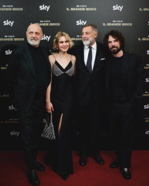 Elena Radonicich Instagram - 🖤
⭐️
🖤

@skyitalia 
@nowtvit 
#IlGrandeGioco
#skyoriginal

Grazie @othersrl 👀