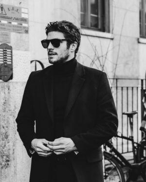 Elia Fongaro Instagram - My Way #mfw2020
.
.
#classic #oldschool #gentlemanstyle .
.
Buon inizio settimana a tutti!!
.
.
Ph: @renzoraviello
.
.
#eliafongaro
