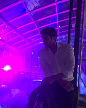 Elia Fongaro Instagram - • About last Night •
#buonadomenica