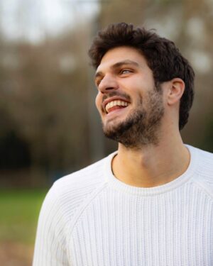 Elia Fongaro Instagram - Non permettere mai a Niente e Nessuno di farti perdere il Sorriso ☀️
.
.
#smile
.
.
Ph:  @giampool79 .
.
#eliastory  #teamelia #eliafongaro