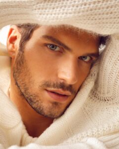 Elia Fongaro Most Liked Photos and Posts
