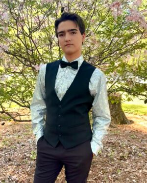 Elias Harger Instagram - Off to senior prom!