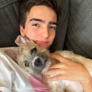 Elias Harger Instagram - Gingersnap and I say “hi”!