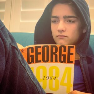 Elias Harger Instagram - Want to read a scary story? 😱 Try “1984” by George Orwell! #nationalbookloversday