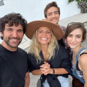 Elias Harger Instagram - I love every single one of these guys! Thanks for getting us together again, Jeff! I was so fortunate to be a part of the @fullerhouse cast and family.