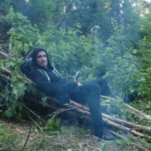 Elias Theodorou Instagram - I’m a Fighter, Man. 🌳🥊#TBT Reminiscing on my time in the bush with legend @reallesstroud and then putting in some work in the ring. #survivorman 
-
#lesstroud #fightingtosurvive #inthebush #greater #ontario
-
Videos will be linked in my stories.
